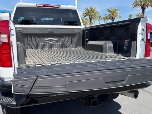 New 2026 Chevrolet Silverado 2500 Custom w/ Custom Value Package AWD/4WD image 8