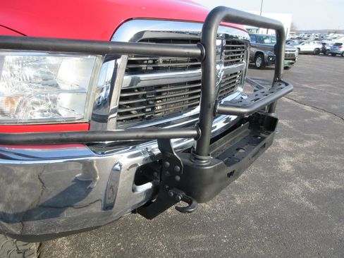 Used 2012 RAM 2500 ST w/ Chrome Appearance Group image 9