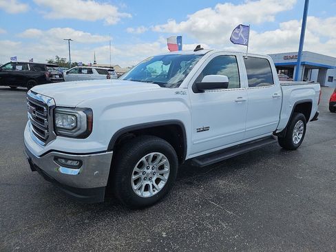 Used 2018 GMC Sierra 1500 SLE w/ Texas SLE Value Package image 2