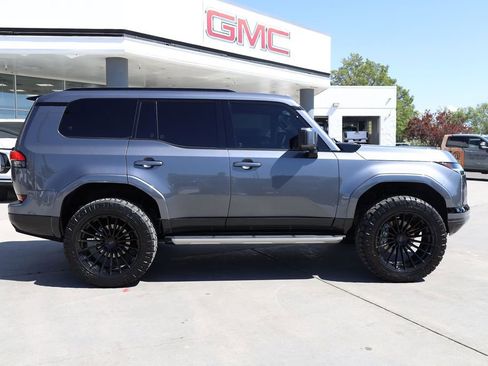 Used 2026 Lexus GX 550 w/ Accessory Package (2T) AWD/4WD image 7