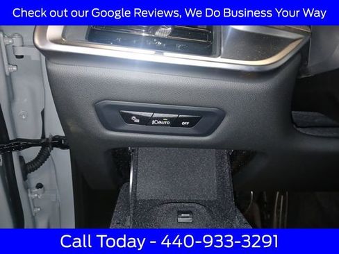 Used 2025 BMW X5 M60i image 29