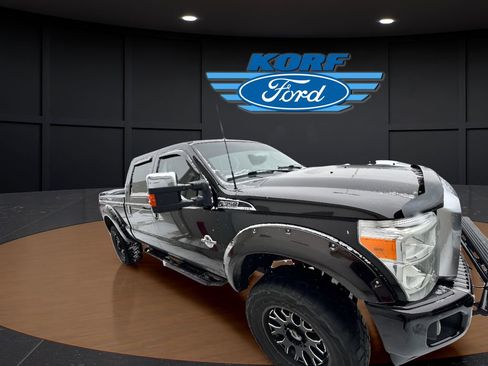Used 2014 Ford F350 Platinum image 3