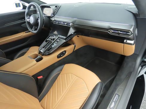 New 2026 Aston Martin V8 Vantage S image 18