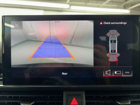 Used 2021 Audi A4 2.0T Premium w/ Convenience Package image 25