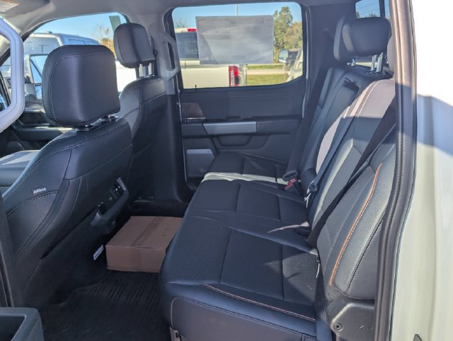 New 2027 Ford F350 Lariat w/ Chrome Package AWD/4WD image 9