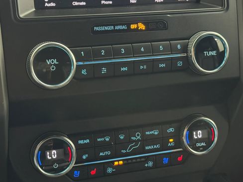 Used 2019 Ford Expedition XLT w/ Equipment Group 202A image 32