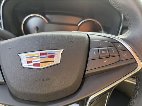 Used 2022 Cadillac XT5 Luxury image 15