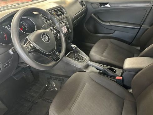 Used 2015 Volkswagen Jetta S w/ Welcome Package image 11