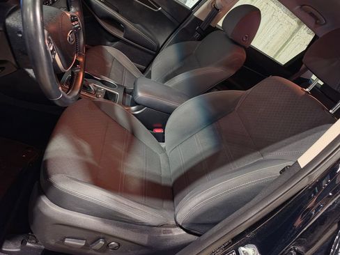 Used 2020 Kia Sorento LX w/ LX I4 Convenience Package FWD image 6