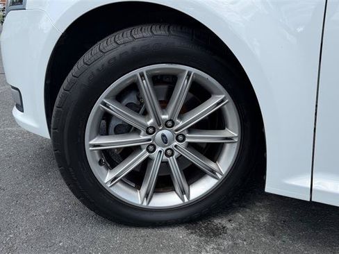 Used 2019 Ford Flex Limited AWD/4WD image 15