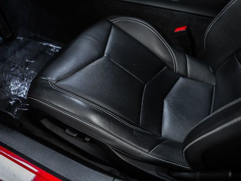 Used 2020 Chevrolet Corvette Stingray Coupe w/ 1LT RWD image 40