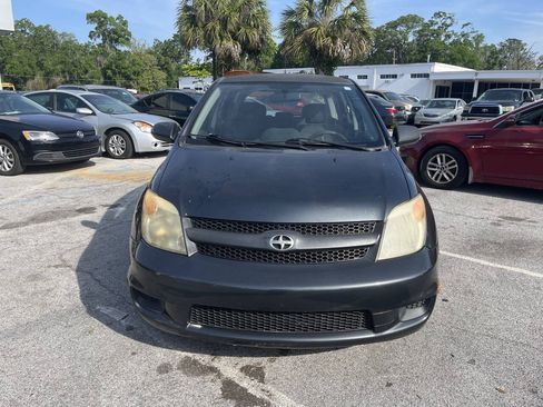 Used 2006 Scion xA FWD image 3