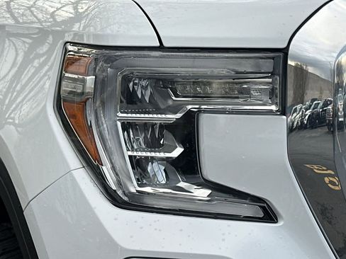 Used 2020 GMC Sierra 1500 SLT w/ SLT Premium Plus Package image 9