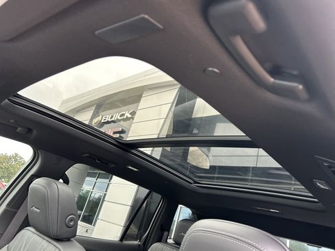 New 2025 Buick Enclave Avenir w/ Super Cruise Package image 27