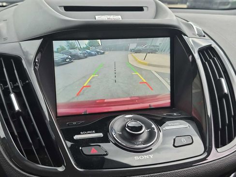 Used 2014 Ford Escape Titanium w/ Equipment Group 401A AWD/4WD image 29