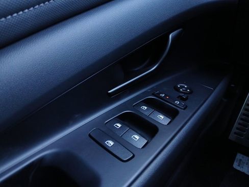 New 2026 Hyundai Elantra Sport FWD image 16
