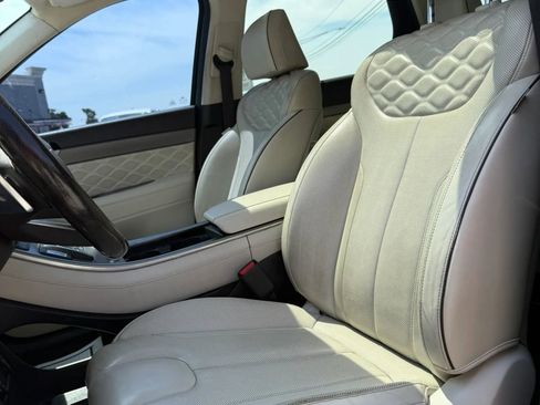 Used 2020 Hyundai Palisade Limited AWD/4WD image 16