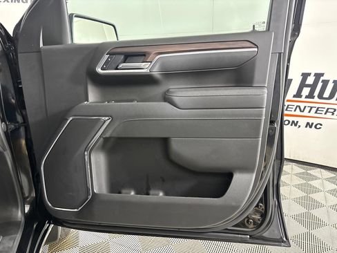 Used 2026 GMC Sierra 1500 SLT AWD/4WD image 28