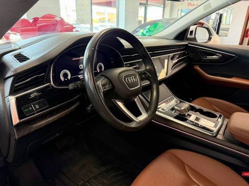 Used 2021 Audi Q8 Prestige w/ Prestige Package AWD/4WD image 22