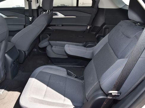 Used 2026 Ford Explorer Active RWD image 10