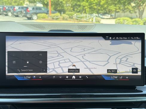 New 2027 BMW X7 xDrive40i w/ Executive Package AWD/4WD image 5