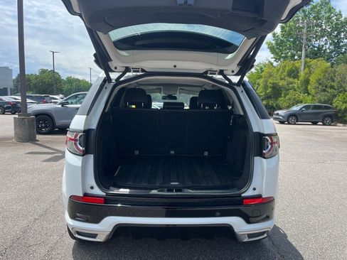 Used 2018 Land Rover Discovery Sport HSE AWD/4WD image 17