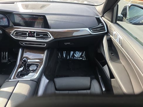 Used 2022 BMW X6 xDrive40i w/ M Sport Package image 15