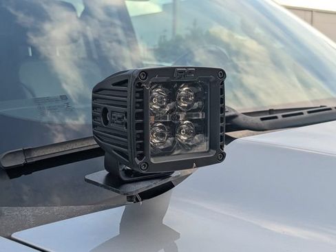 Used 2018 Chevrolet Silverado 1500 LTZ Z71 w/ LTZ Plus Package AWD/4WD image 10