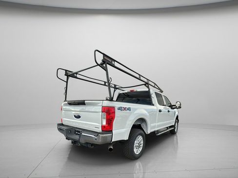 Used 2019 Ford F250 XLT image 6