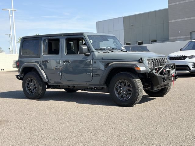 Used 2026 Jeep Wrangler Unlimited Sport AWD/4WD image 4