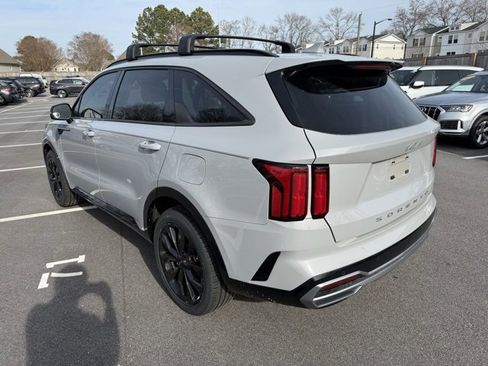 Used 2022 Kia Sorento SX image 8