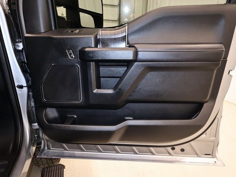 Used 2021 Ford F350 Lariat w/ Lariat Ultimate Package image 19