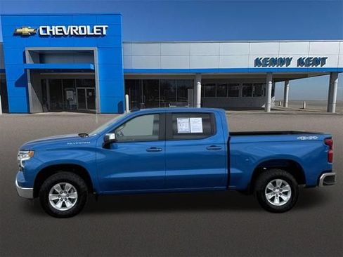Certified 2023 Chevrolet Silverado 1500 LT AWD/4WD image 40