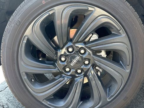 Used 2024 Lincoln Navigator Reserve image 5