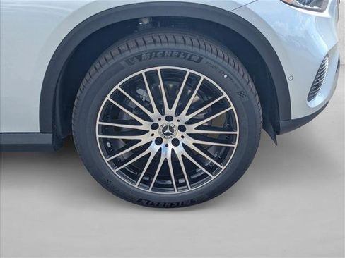 New 2026 Mercedes-Benz GLC 300 image 9