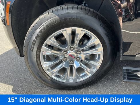 Used 2026 GMC Yukon Denali w/ Sun & Power Step Package AWD/4WD image 28