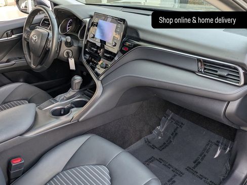 Used 2024 Toyota Camry SE image 21