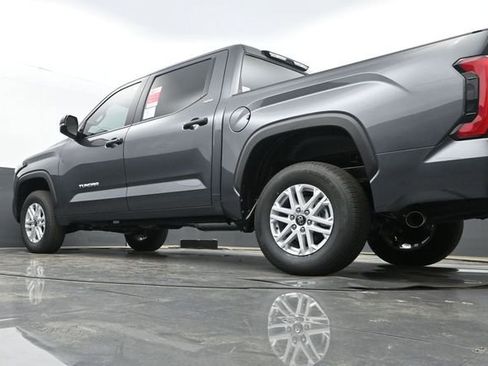 New 2026 Toyota Tundra SR5 w/ SR5 Convenience Package AWD/4WD image 24