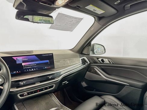 Used 2024 BMW X5 xDrive40i w/ Premium Package AWD/4WD image 25