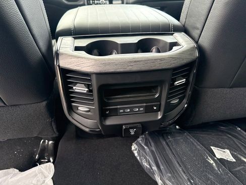 New 2026 RAM 2500 Limited AWD/4WD image 26