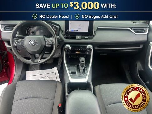 Used 2025 Toyota RAV4 XLE AWD/4WD image 7