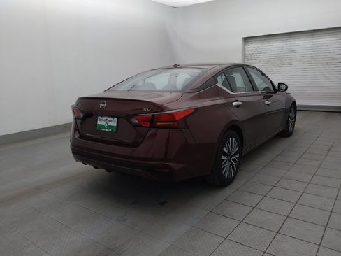 Used 2023 Nissan Altima 2.5 SV image 9