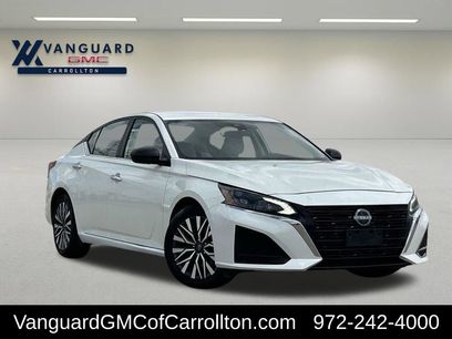 Used 2024 Nissan Altima 2.5 SV