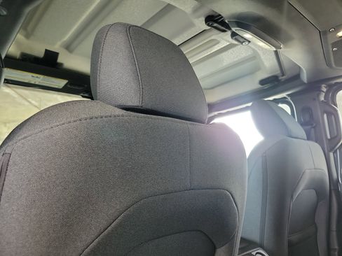 New 2026 Jeep Gladiator Willys AWD/4WD image 10