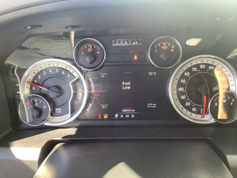 Used 2018 RAM 1500 Big Horn AWD/4WD image 20