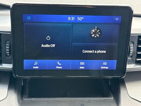 Used 2020 Ford Explorer XLT w/ Equipment Group 202A image 30