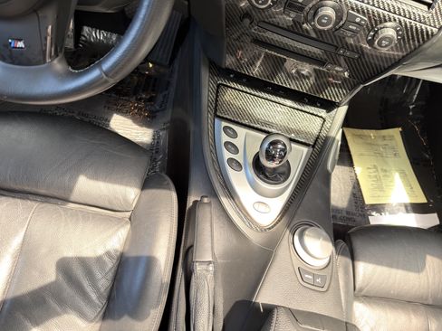 Used 2007 BMW M6 Convertible RWD image 18