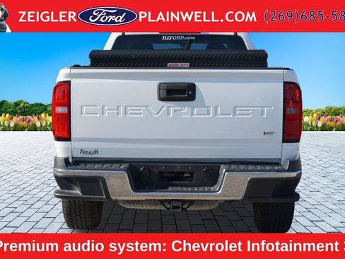 Used 2021 Chevrolet Colorado W/T w/ WT Convenience Package AWD/4WD image 4