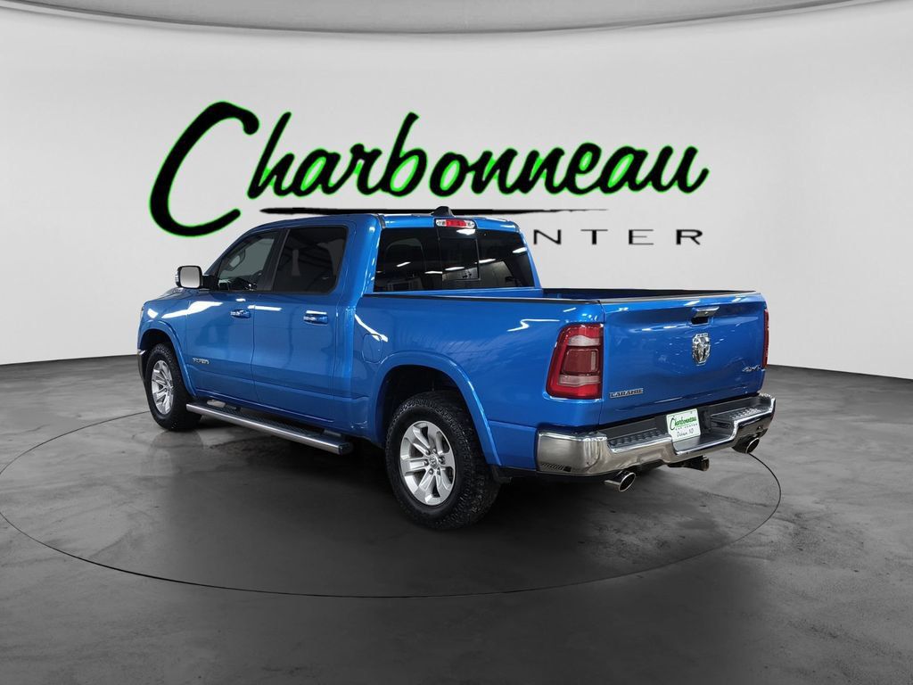 Used 2022 RAM 1500 Laramie AWD/4WD image 3