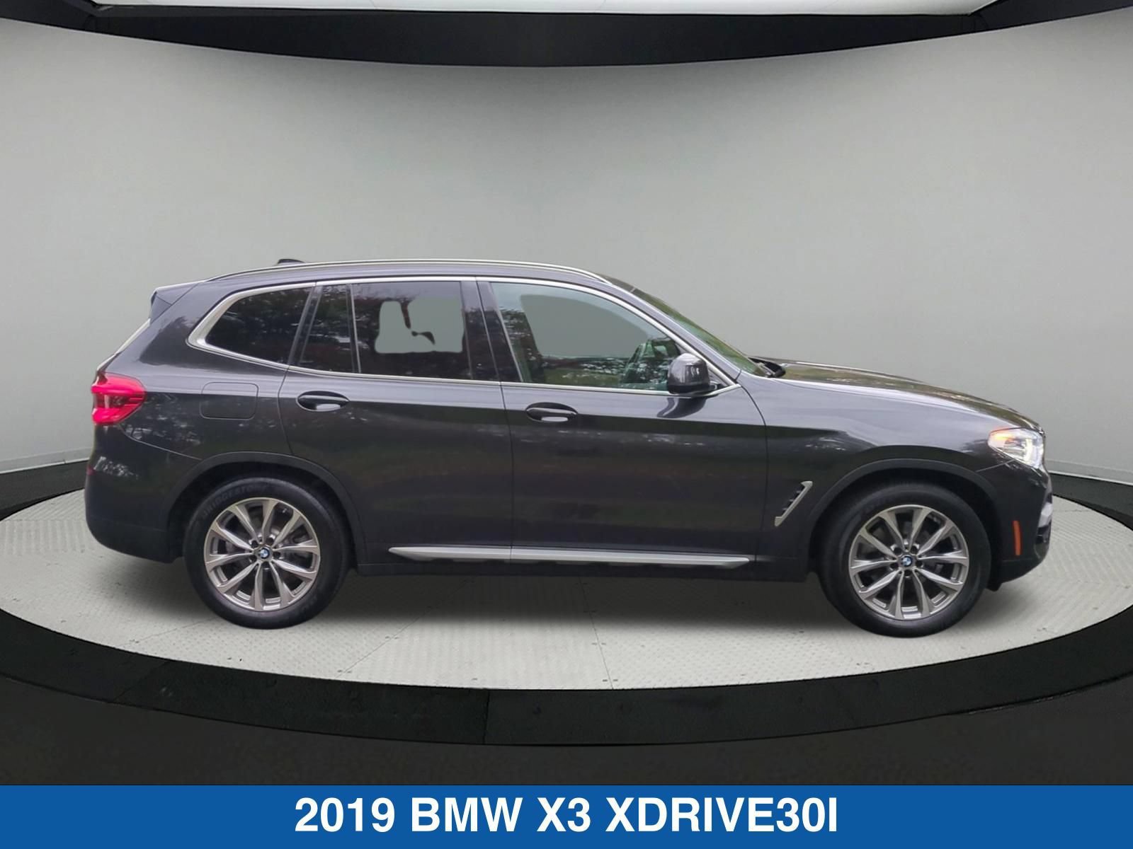 Used 2019 BMW X3 xDrive30i w/ Premium Package AWD/4WD image 2